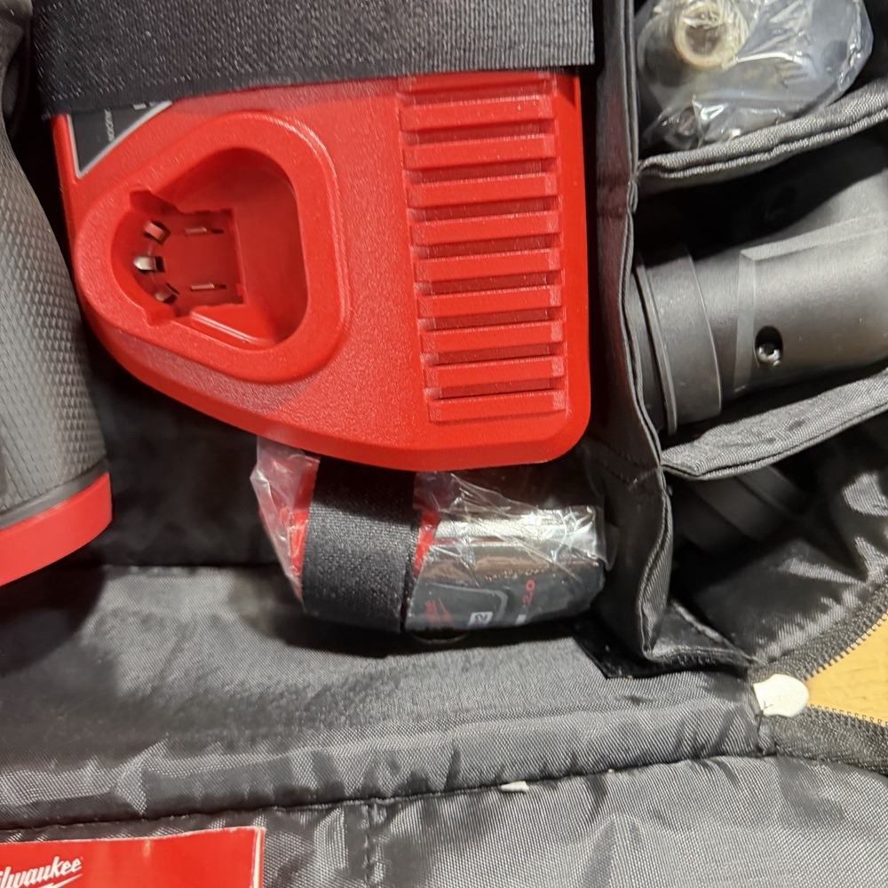 Milwaukee M12 FUEL 12V Brushless 4-in-1 Installation Drill Driver Kit 2505-22 - Picture 4 of 13